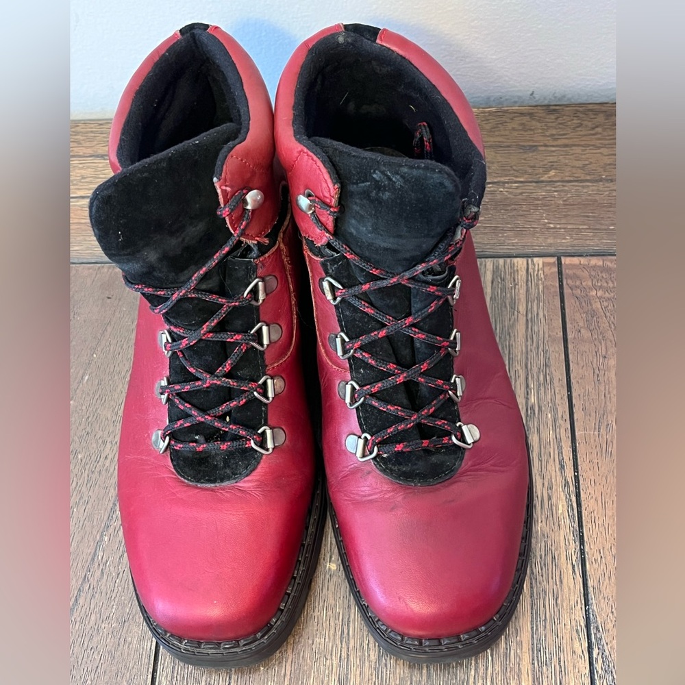 Vintage Sorel Harlow Red Leather Hiking Boots Womens size 8.5 - Picture 6 of 11